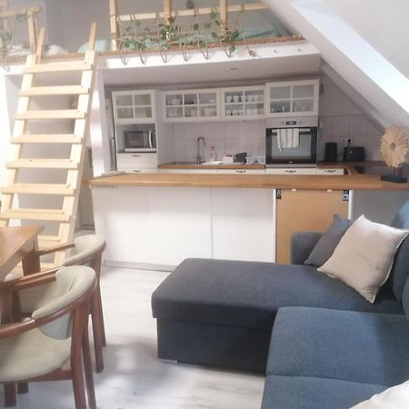 Ujkapu Sunshine Apartments ジュール エクステリア 写真
