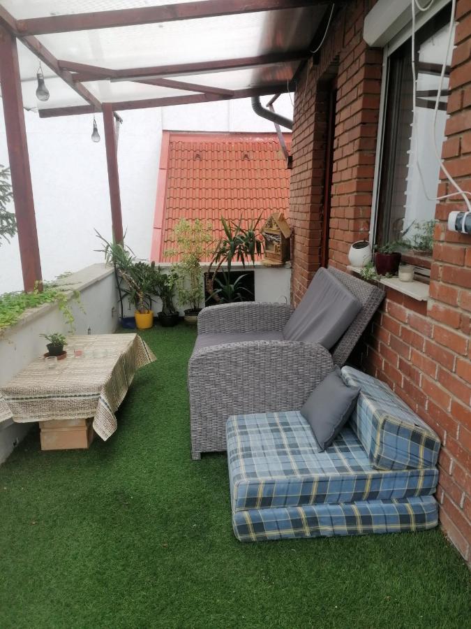 Ujkapu Sunshine Apartments ジュール エクステリア 写真