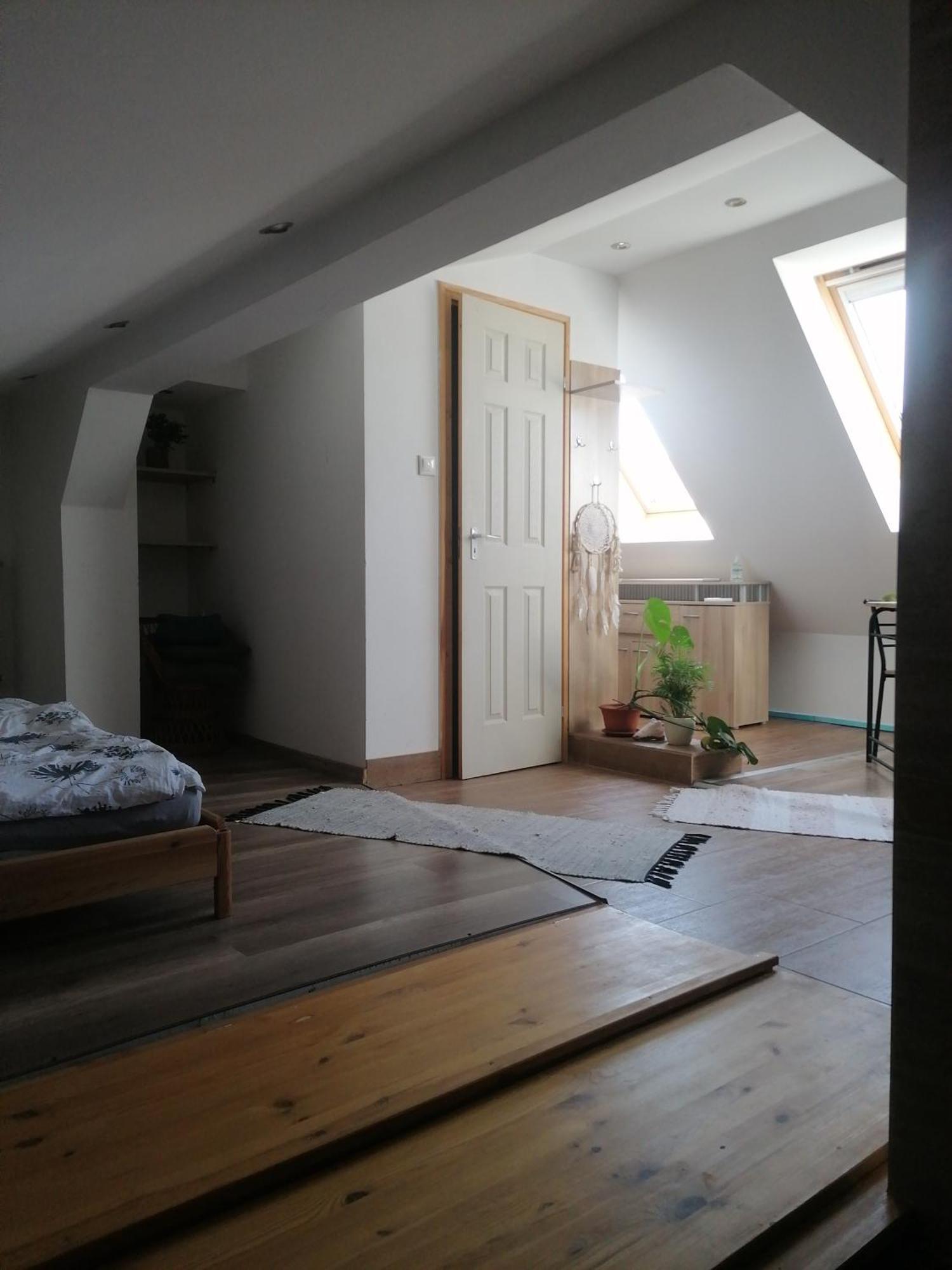 Ujkapu Sunshine Apartments ジュール 部屋 写真