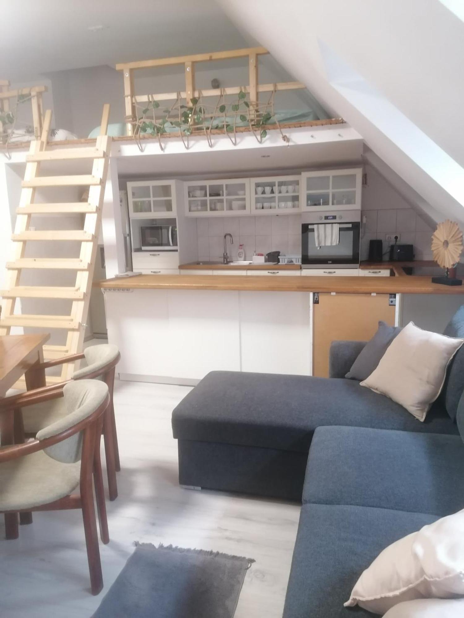 Ujkapu Sunshine Apartments ジュール エクステリア 写真